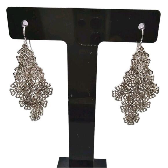 Floral Cascade Pierced Earrings Dangle Intricate Filigree Silver Tone Fashion - Picture 1 of 10